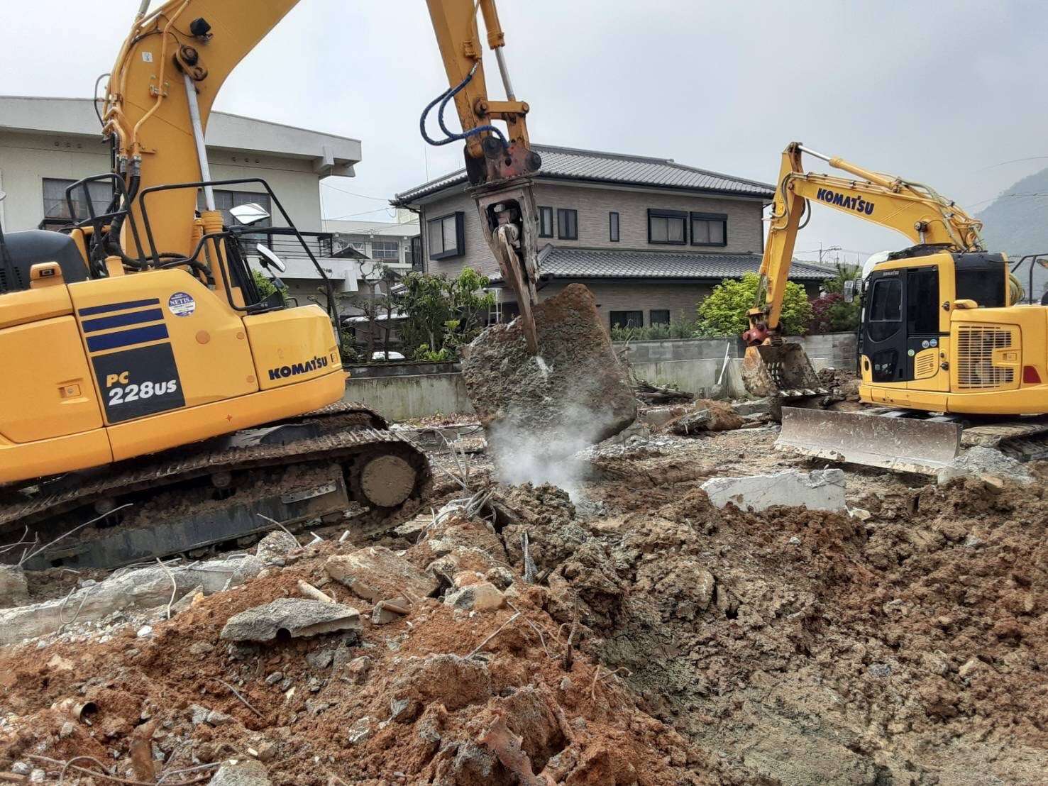 解体工事・斫り工事